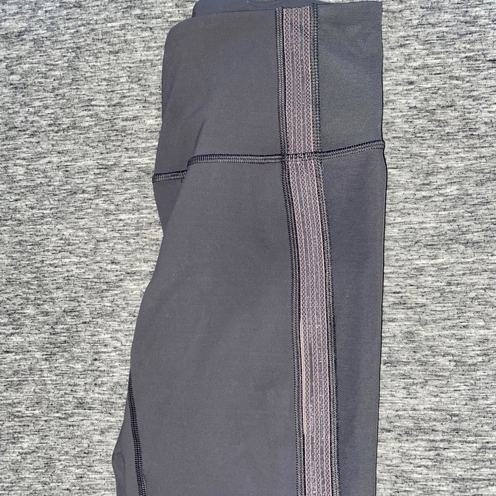 Lululemon Wunder Under High-Rise - image 3